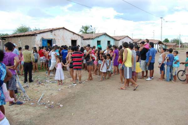 GMUH realiza obra missionária junto a maior comunidade de Ciganos no Brasil