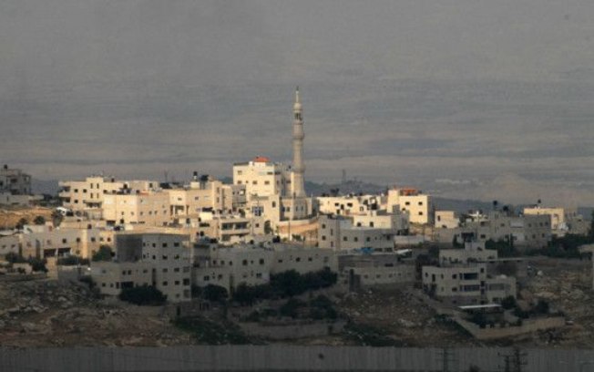 Comitê da ONU aprovou resolução que nega a ligação entre judeus e locais sagrados de Jerusalém