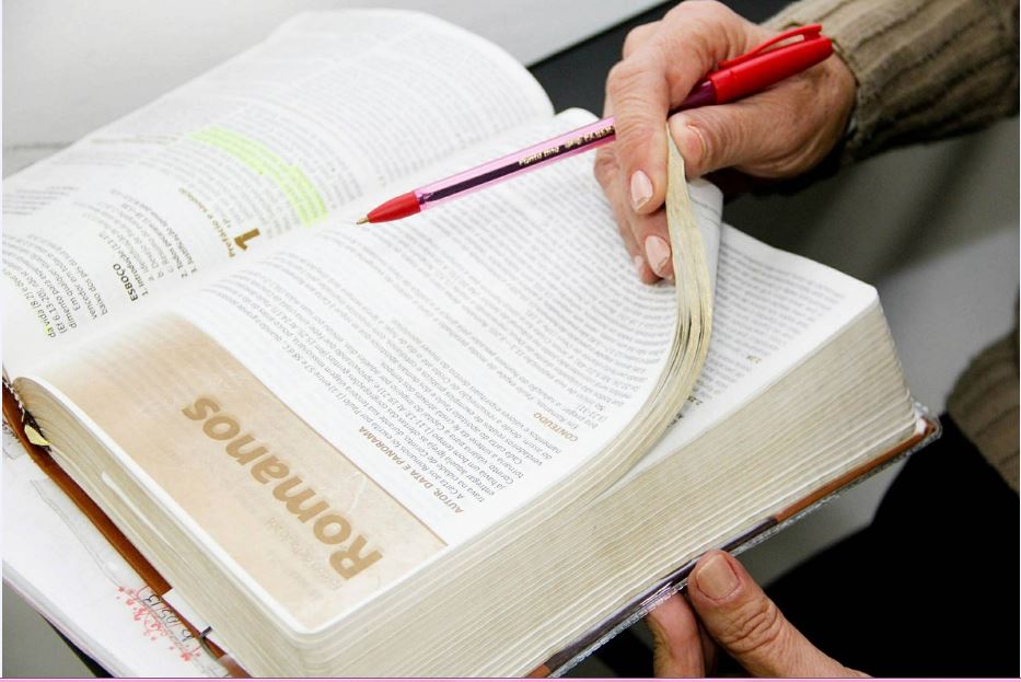 10 dicas para ler a Bíblia e entendê-la mais facilmente