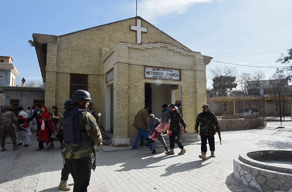 Ataque terrorista em igreja deixa nove mortos e 30 feridos no Paquistão