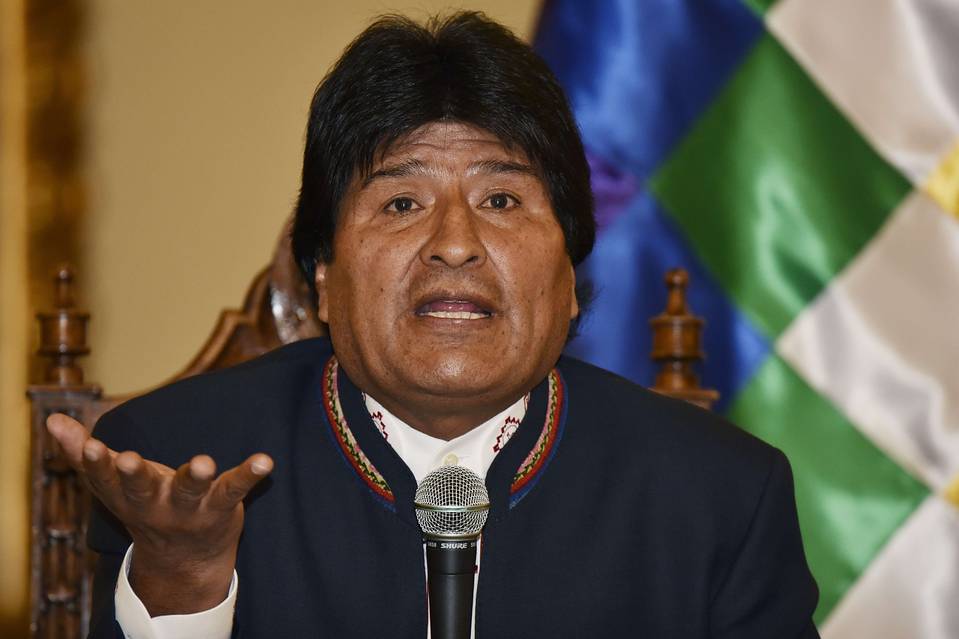 Evo Morales se prepara para criminalizar evangelismo na Bolívia