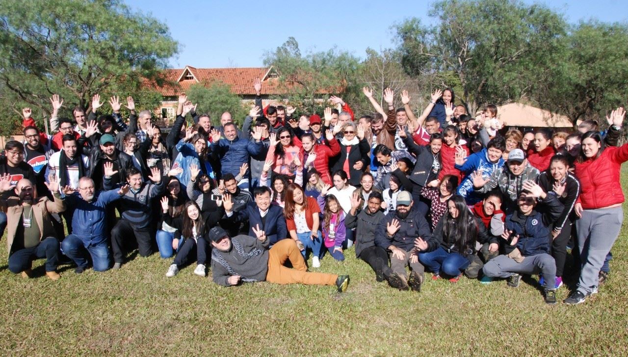 Paraguai recebe 1º Mission Camp e leva juventude latino-americana a participar da Missão de Deus